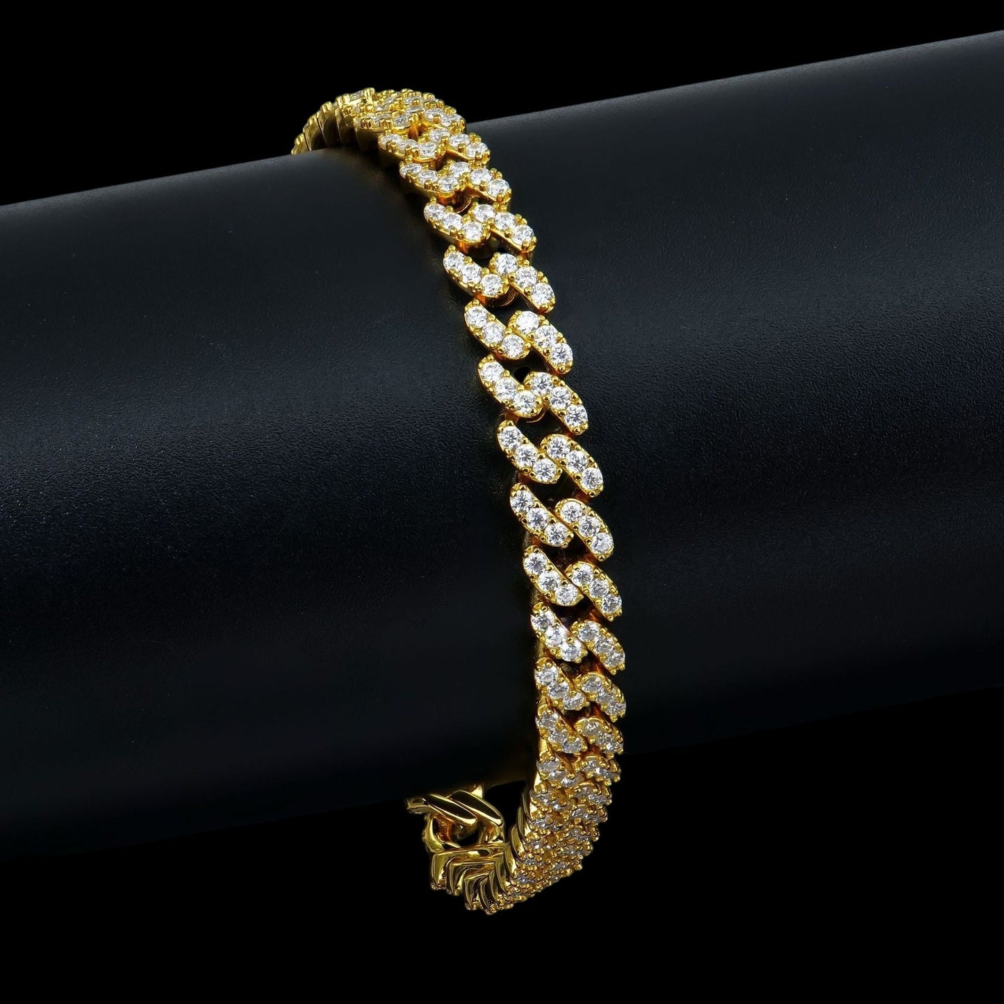 Cuban Link Chain Moissanite Bracelet 1 row – Gold and Platinum Choice | DAPR