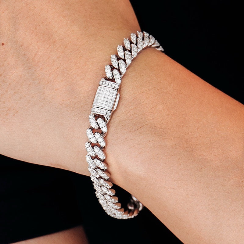 Cuban Link Chain Moissanite Bracelet 1 row – Gold and Platinum Choice | DAPR